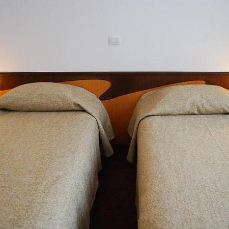 Hotel Maria Constanta Bagian luar foto