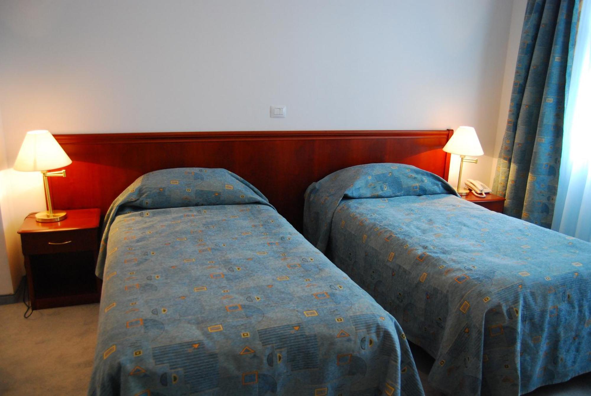 Hotel Maria Constanta Bagian luar foto