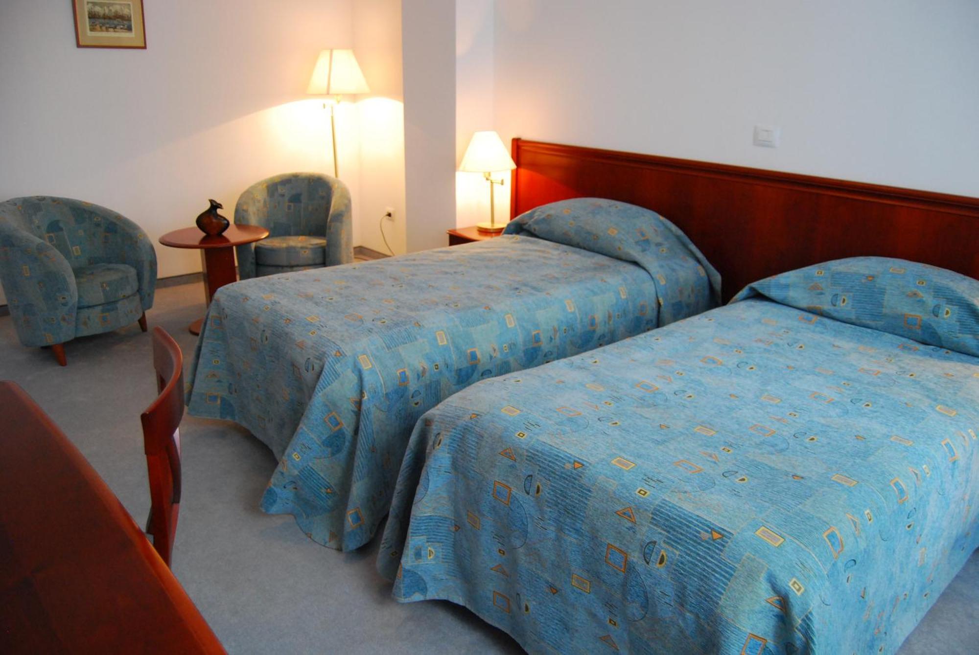 Hotel Maria Constanta Bagian luar foto