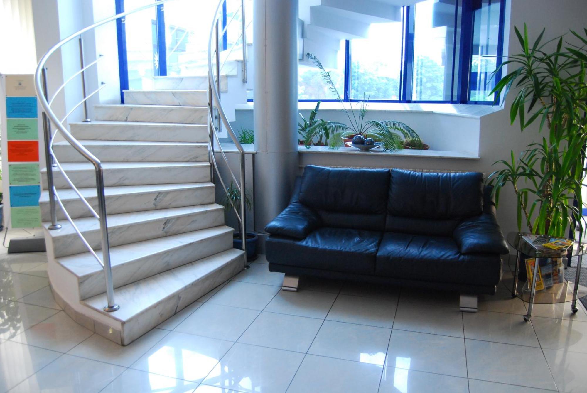 Hotel Maria Constanta Bagian luar foto